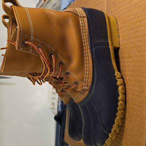 L.L. Bean Womens Brown and Navy Duck Boots - Picture 2 of 6
